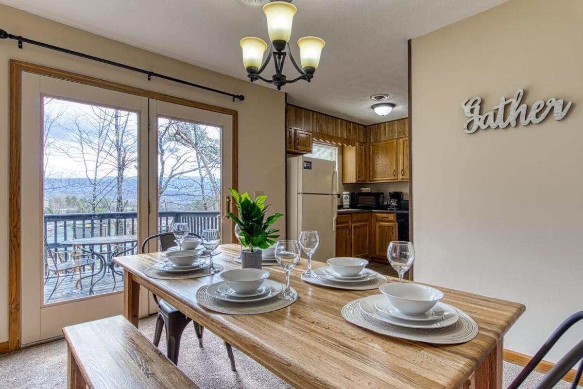 Pinecrest Townhomes-1King-2Queen Unit-Updated Pigeon Forge Buitenkant foto
