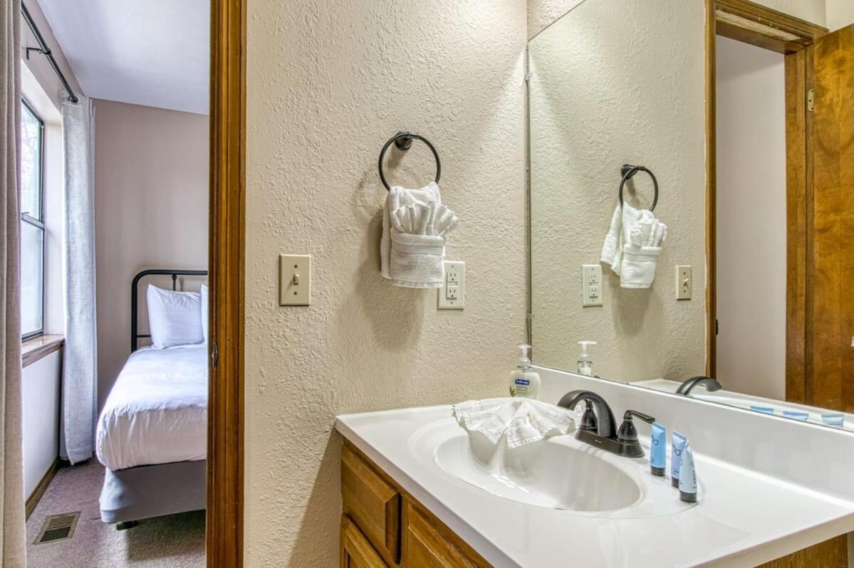 Pinecrest Townhomes-1King-2Queen Unit-Updated Pigeon Forge Buitenkant foto
